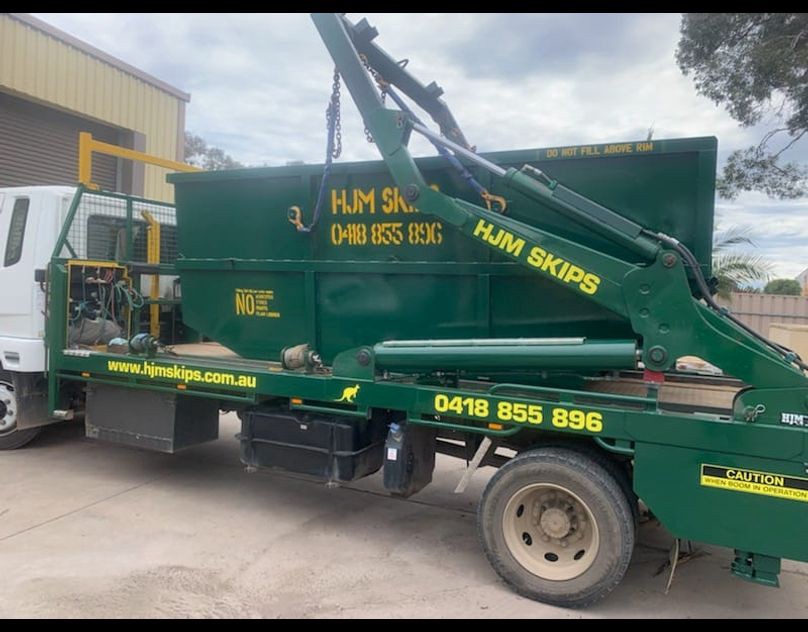 Are You Looking For Rubbish Removal Services in Adelaide?