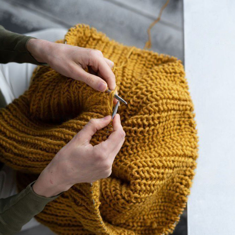 How to Knit Faster with Lever Knitting?