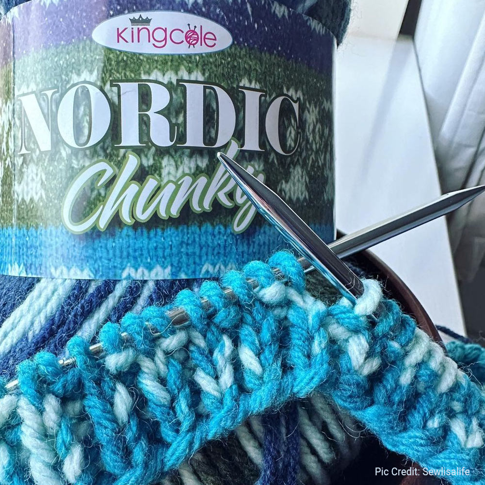 How to Knit a Scarf on Circular Knitting needles?