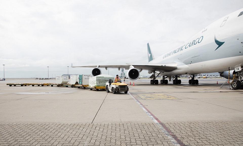 Cathay Pacific cargo carried drops 20% in Oct on economic headwinds