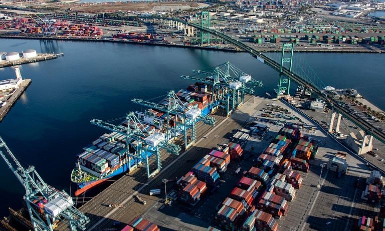 Cargo declines 25% at Los Angeles port in Oct