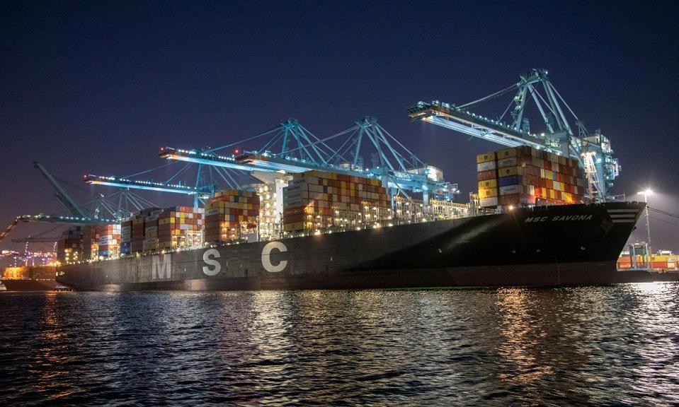 Los Angeles, Long Beach ports see lower volumes in Nov