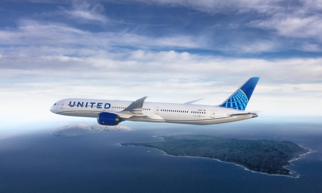 United to purchase up to 200 new Boeing widebody planes