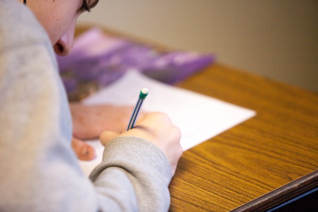 The Ultimate Guide to Assignment Help And How It Can Improve Your Grades