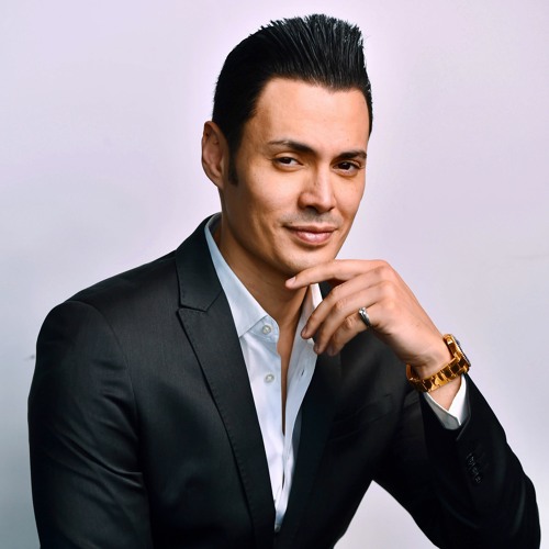 Stream episode Creating a Standout Actor's Portfolio by Enzo Zelocchi podcast | Listen online for free on SoundCloud