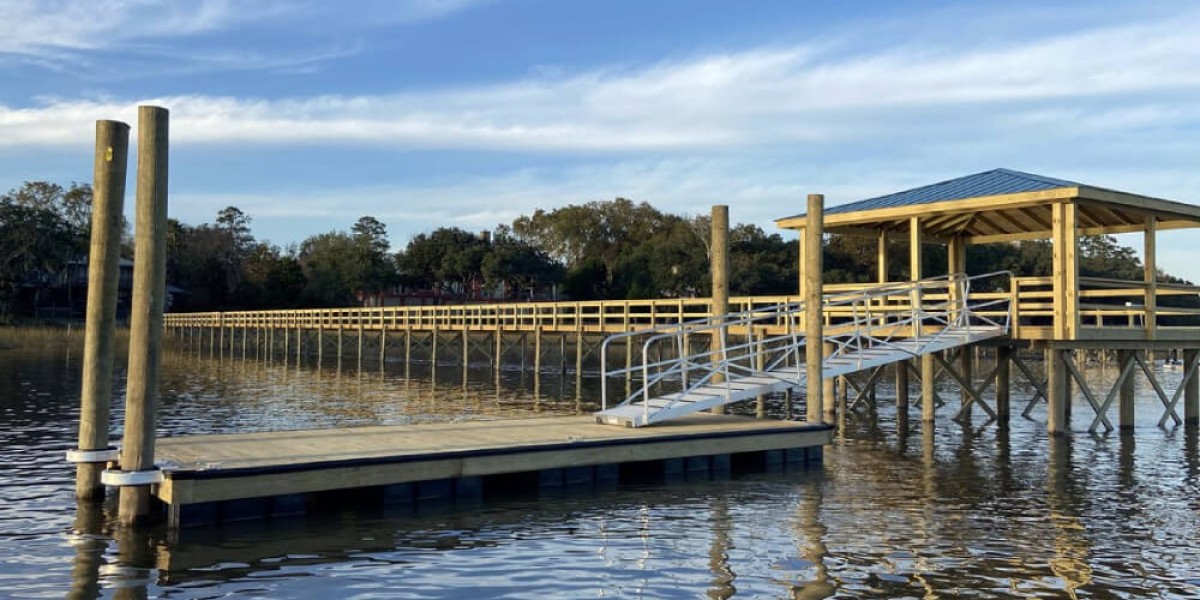 Experience the Ultimate Waterfront Lifestyle with Floating Docks in Charleston, SC: A Comprehensive Guide by Charleston 