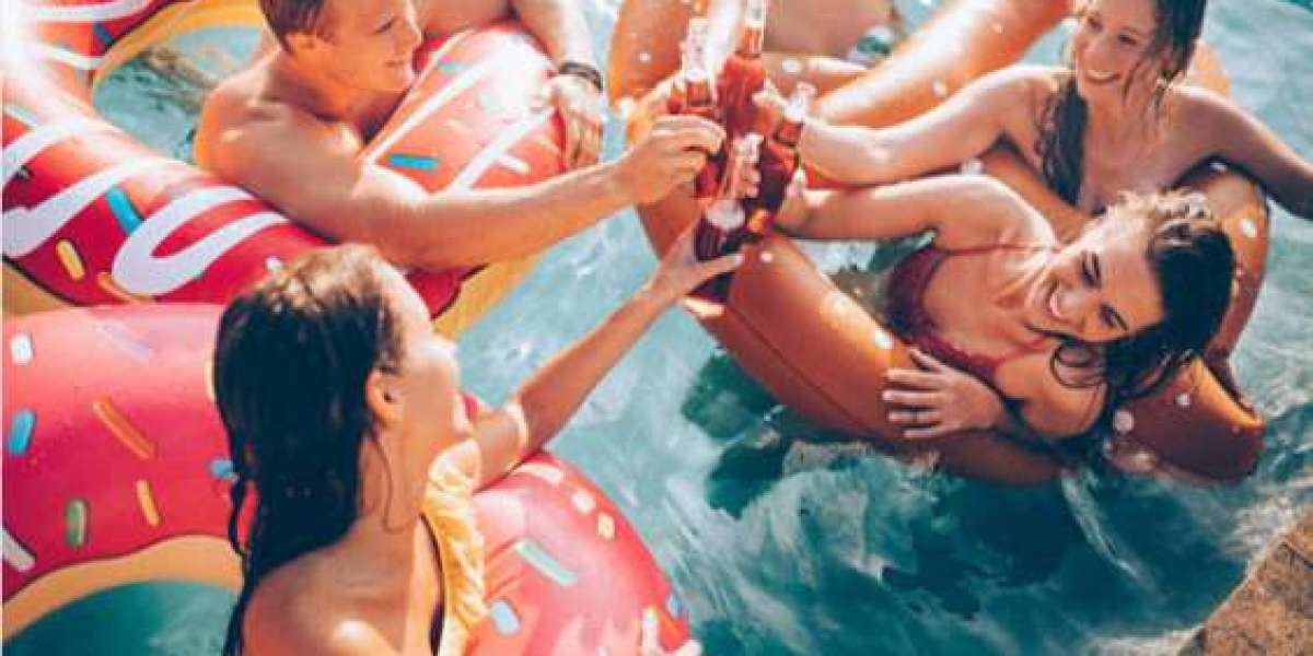 Importance of Creating Pool Party Flyer