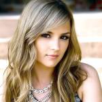 lucia amara Profile Picture