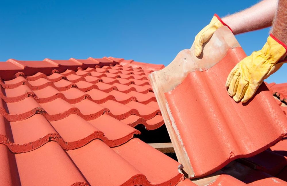 The Top Roofing Materials and Their Benefits - Alternative Mindset