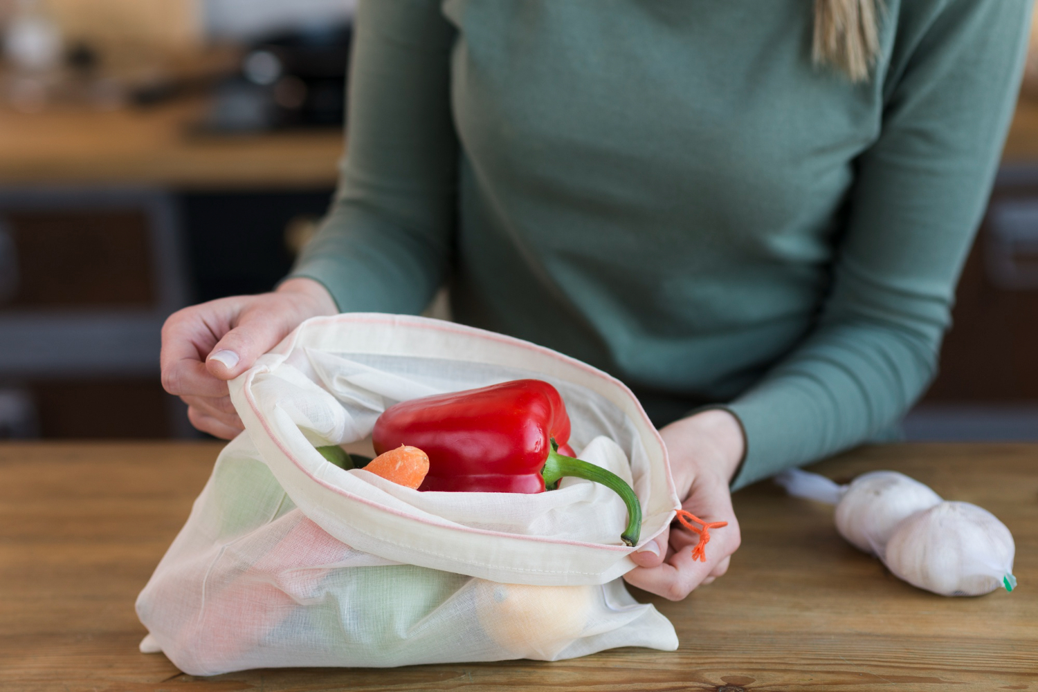 Food Grade Plastic Bags: Uses & Features