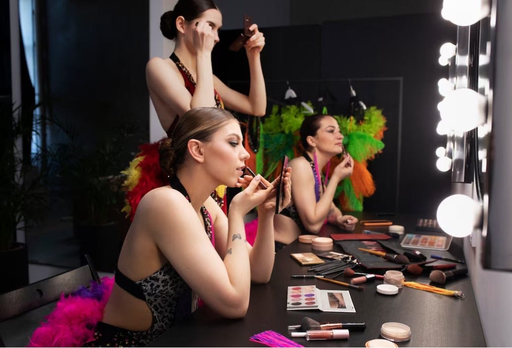 Unveiling the Glamorous World of Makeup — Keywest Academy | by Lupe Irizarry | Jul, 2023 | Medium