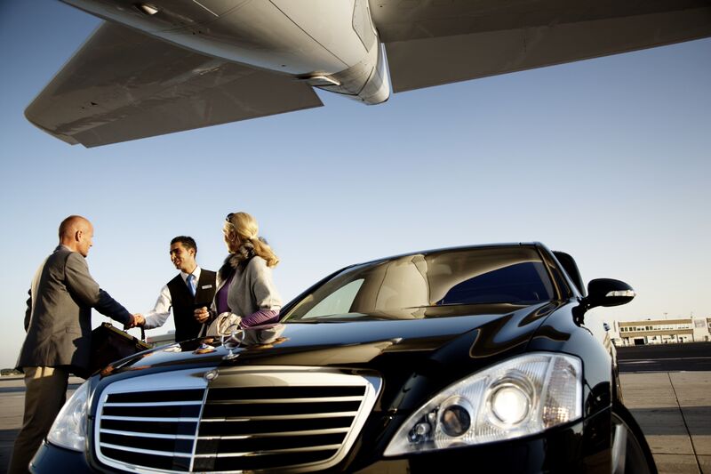 Cheapest Car Service to Logan Airport - MetroWest Car Service