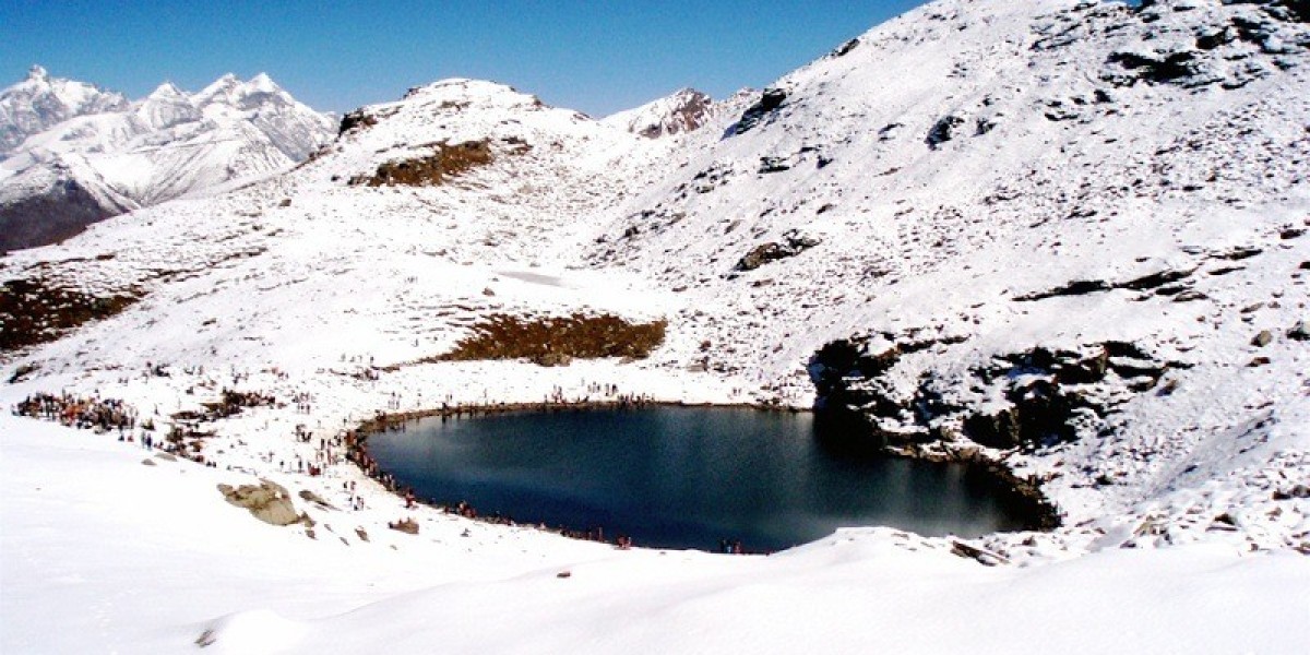 Bhrigu Lake Trek: A Himalayan Gem