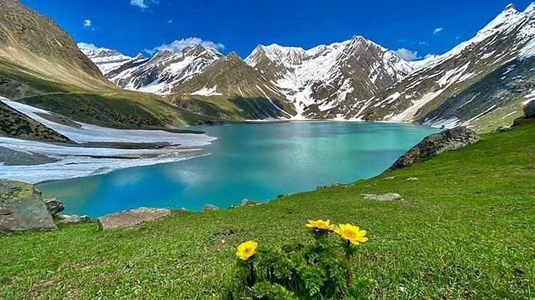 Sheshnag Lake pahalgam ~ sheshnag lake depth ~ sheshnag lake trek - Natural Pen Writers