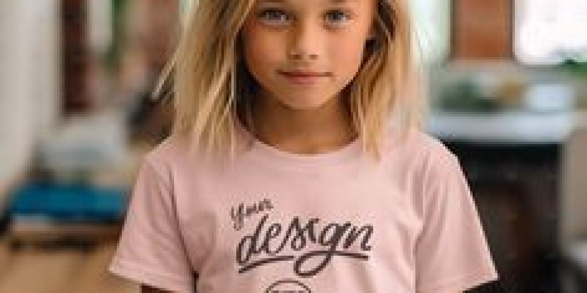 Girls' Basic T-Shirt: Comfort and Style for Every Occasion