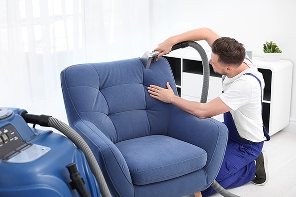 The Advantages And Guidelines To Clean Upholstery - Boss Techie