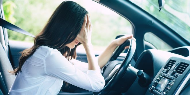 Folgen von Elektrosmog im Auto: Kopfweh und Übelkeit - ESMOG Magazin