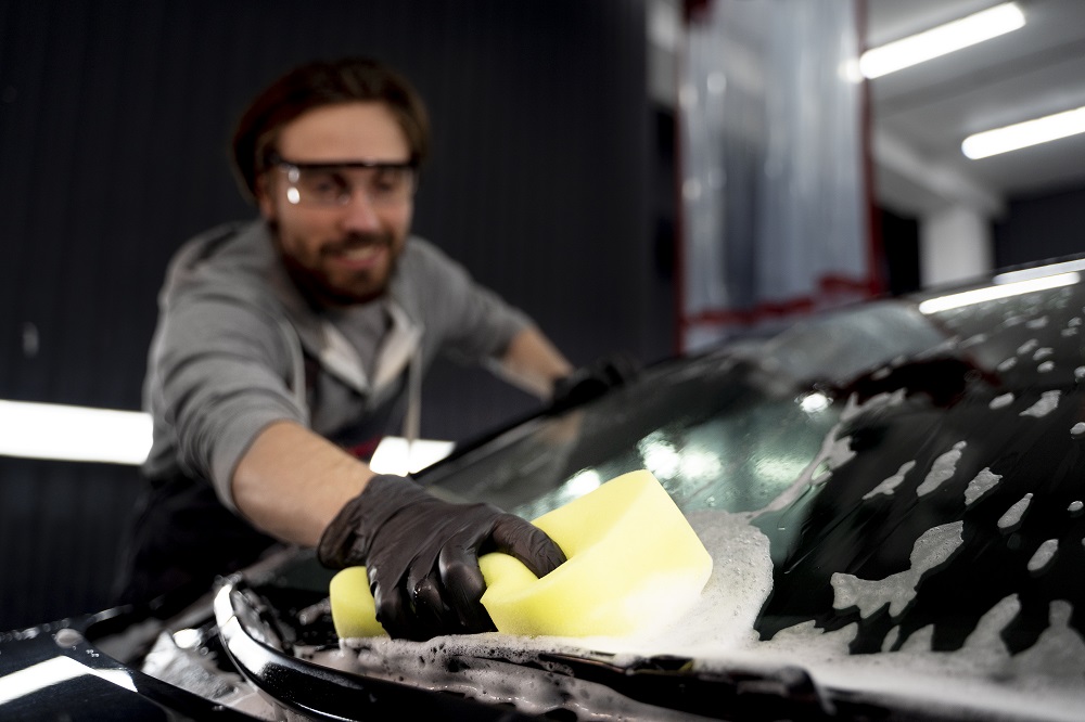 Mobile Auto Glass Repair in Tulsa, Oklahoma: Benefits and Drawbacks