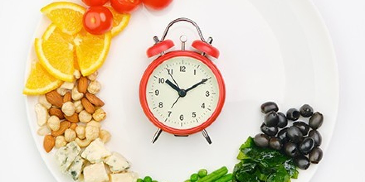 The Science Behind Intermittent Fasting: Benefits, Risks, and How to Start
