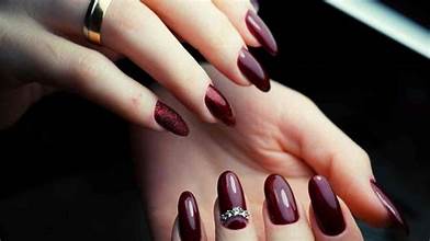 How Often Should I Get Manicure Bishan & Pedicure from a Professional?