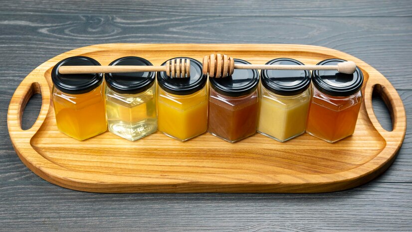 Navigating the World of Raw Honey and the Best Raw Honey Brands – AA Food Factory