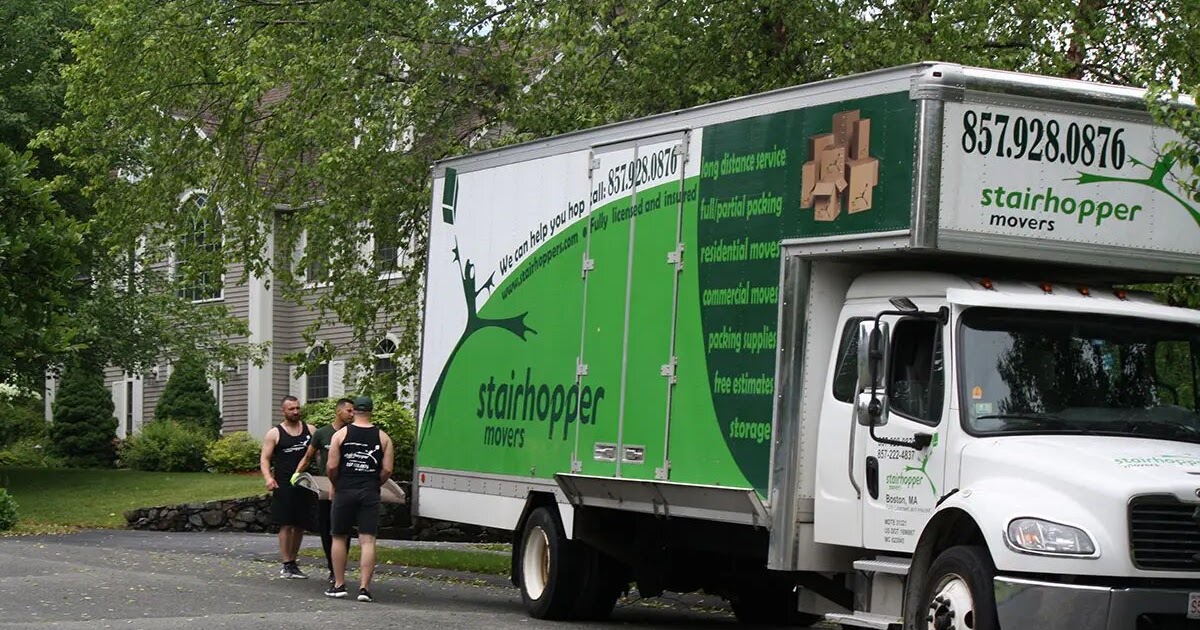 Common Mistakes to Avoid When Hiring Moving Companies