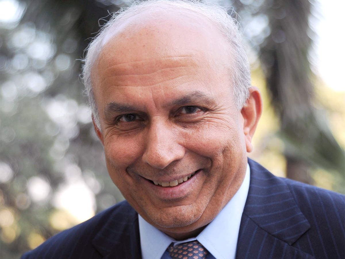 This Indian CEO is  Becoming Popular as the Canadian Warren Buffet