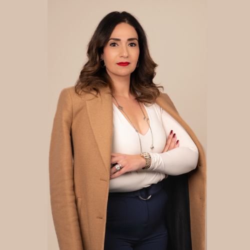 Bernadette Bastorous – Medium