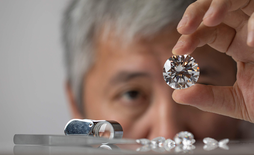 Lab Grown Diamonds: Exploring Finest Moissanite Engagement Rings | Zupyak
