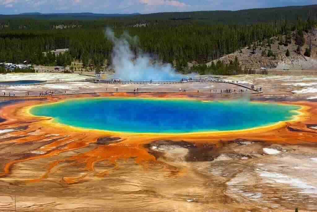 Best Activities of Yellowstone National Park- Global Compass