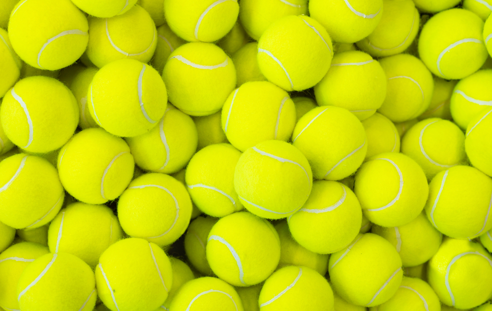 Better your Gift Game: The Ultimate Guide to Gifts for Tennis Players
