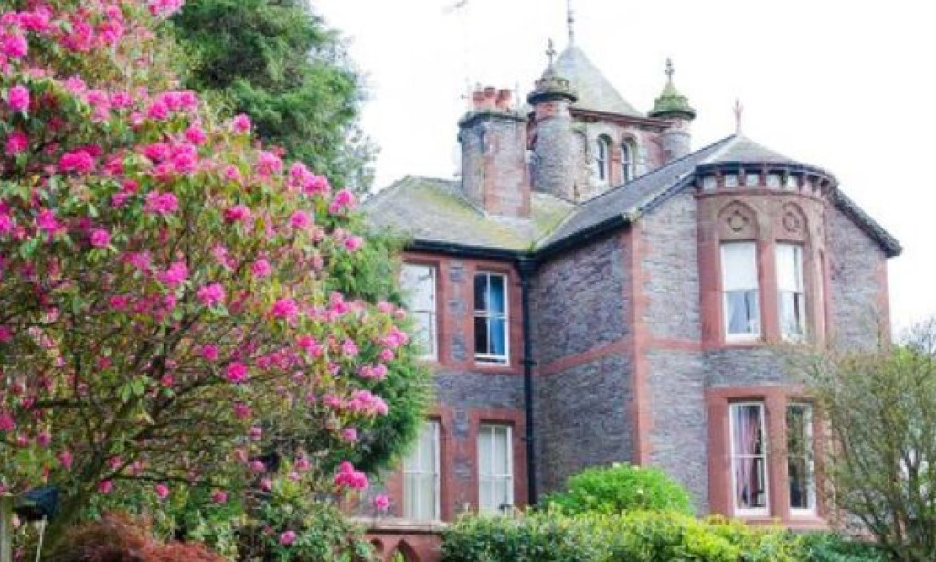 Top Brockwood Hall Reviews: A Tranquil Escape in the Whicham Valley