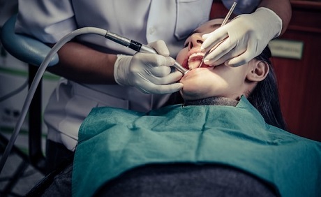 Which Pain Relief Options Are Best for Wisdom Tooth Pain?