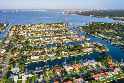 Waterfront Homes for Sale | Tampa Bay Waterfront FL Real Estate