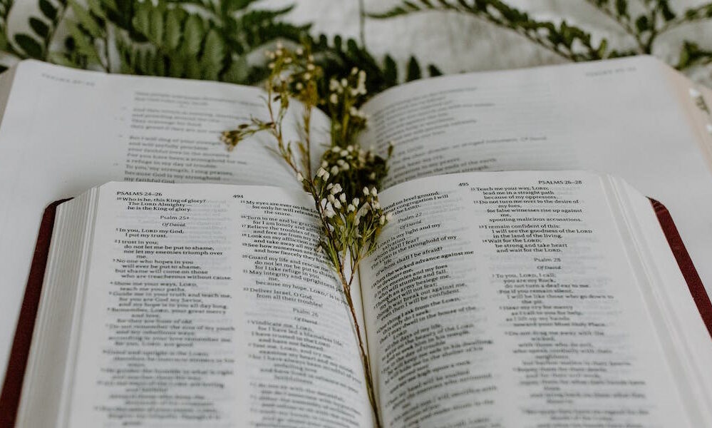 Online Prayer Requests Bridging Gaps and Offering Support – Find Churches Near Me | Church.org