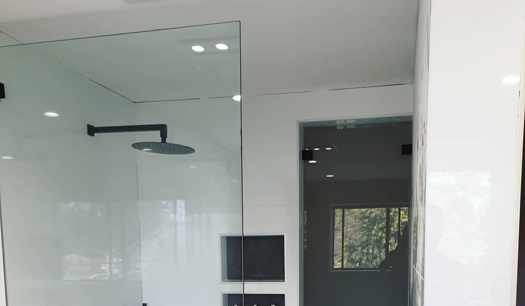Things You Must know Before Installing Frameless Shower Screen Sydney In Your Bathroom