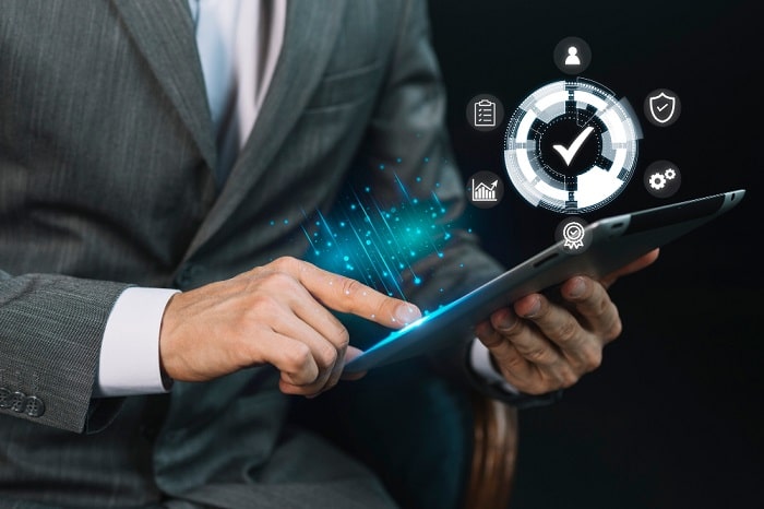 Top 10 Locksmith Business Management Software in 2024 - Cerfy