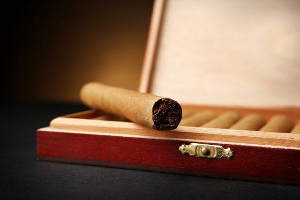Cigars WhitbyCigar Shop Whitby | Cigar Online Store Whitby | Grab a Leaf Cigar Shop in Whitby