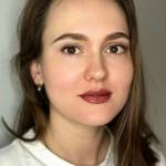 Sarah Woodward Profile Picture