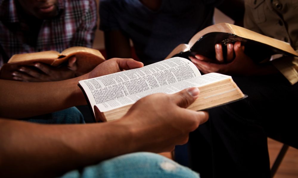 How To Understand the Bible Better - Church.org