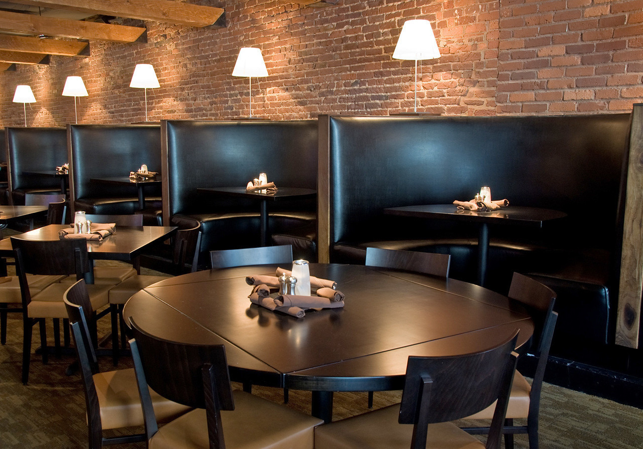 Top 8 Restaurant Furniture Spots In Los Angeles, USA