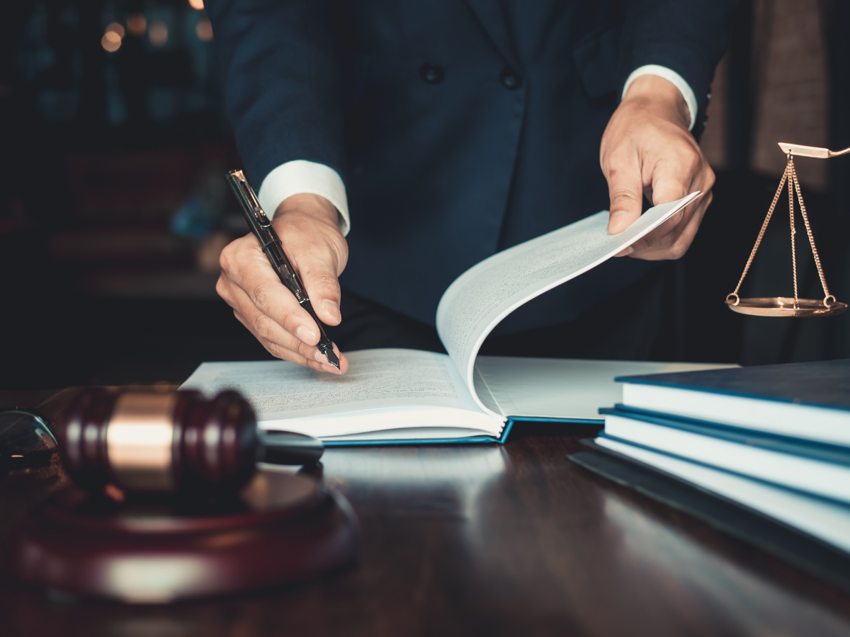 Top Reasons You May Need a Lawyer in Dubai – THE AVIATION BUZZ