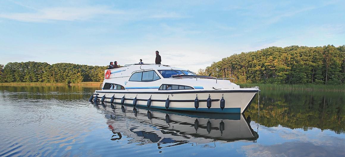 Hausbooturlaub Mecklenburgische Seenplatte Erkunden Sie...