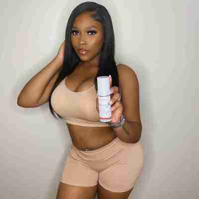 Best Oils To Prevent Stretch Marks Profile Picture