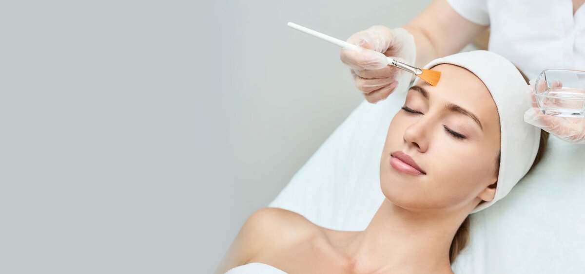 Top-Rated Chemical Peels Services in Delhi: Achieve Radiant Skin Today