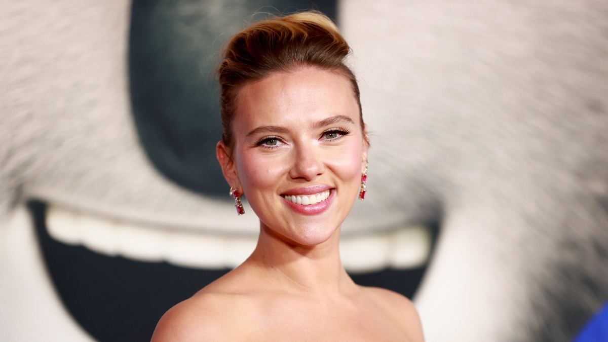 Scarlett Johansson | Biography, Movies, & Facts - VH Stories