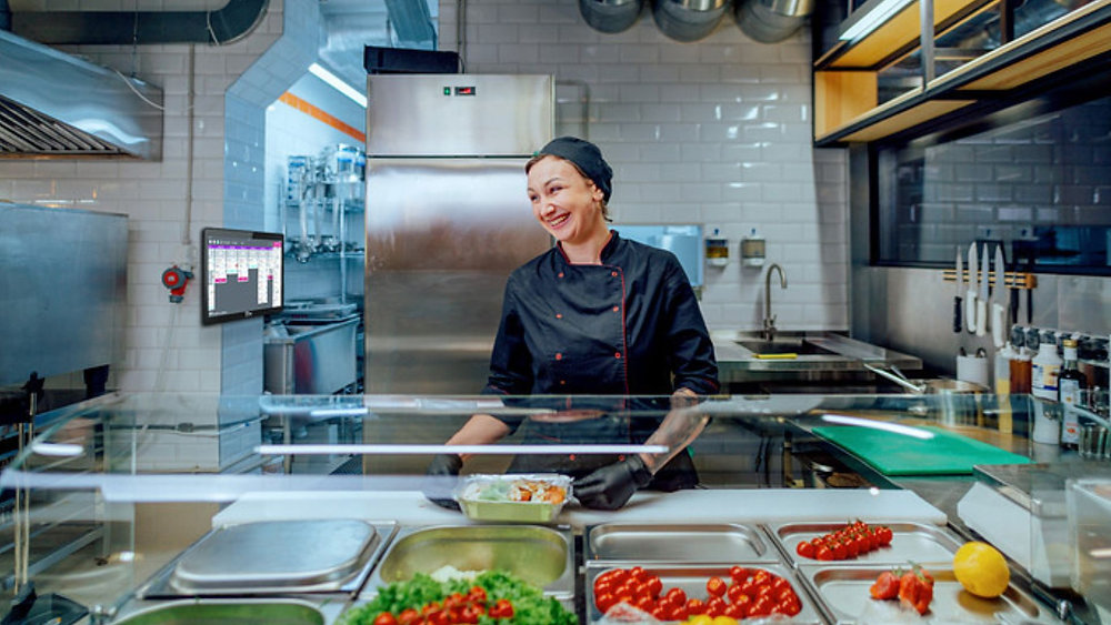 Kitchen Display Systems for Restaurants  | eatOS Blog