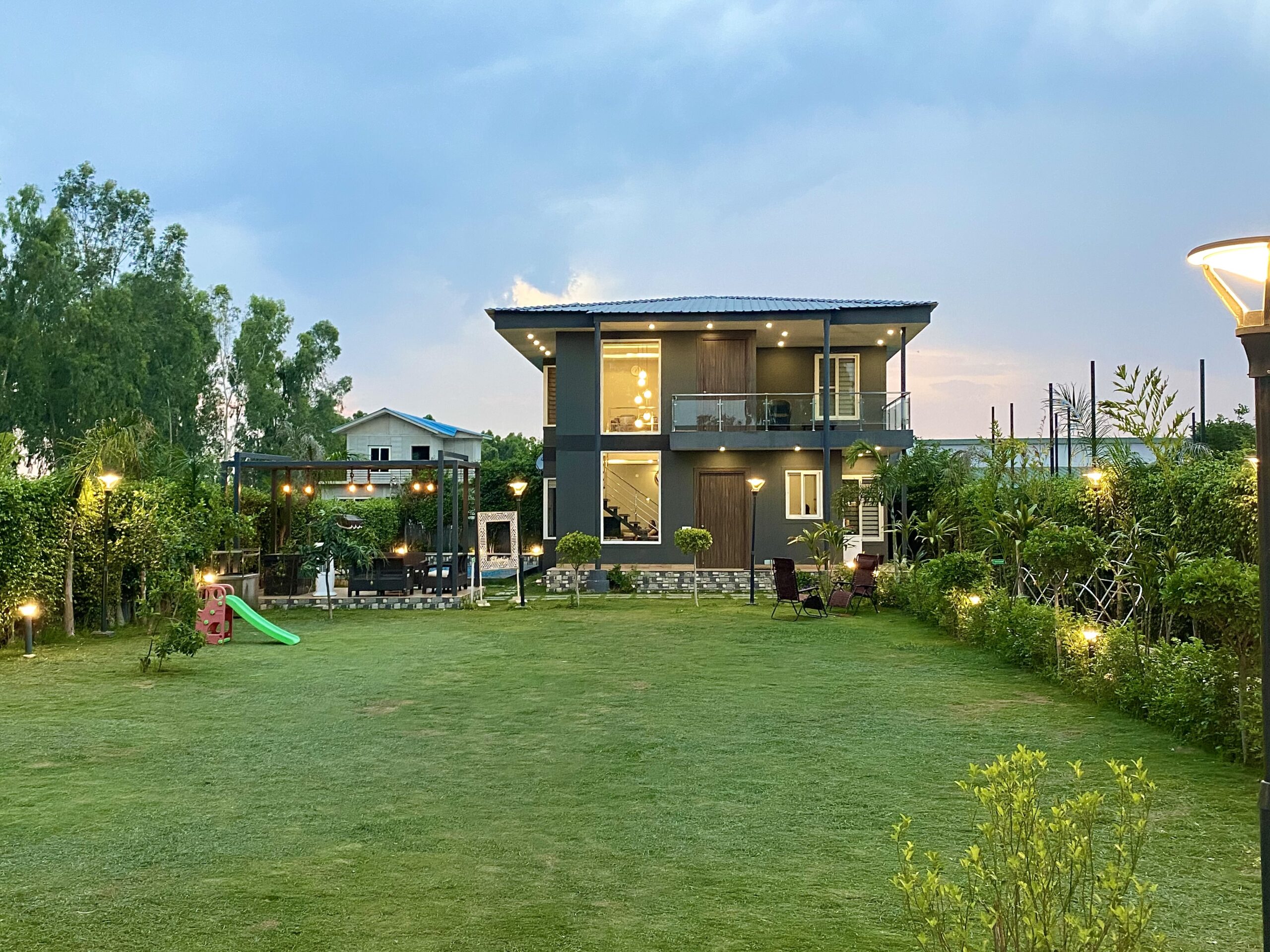 Farmhouse for Party in Noida - Farmhouse for Events