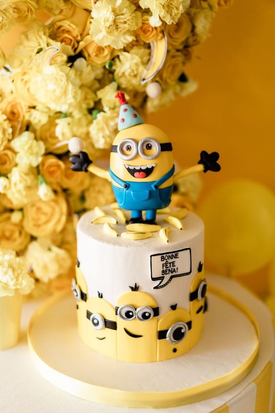 Quick And Easy Minion Cake Recipe - LinguaCoP