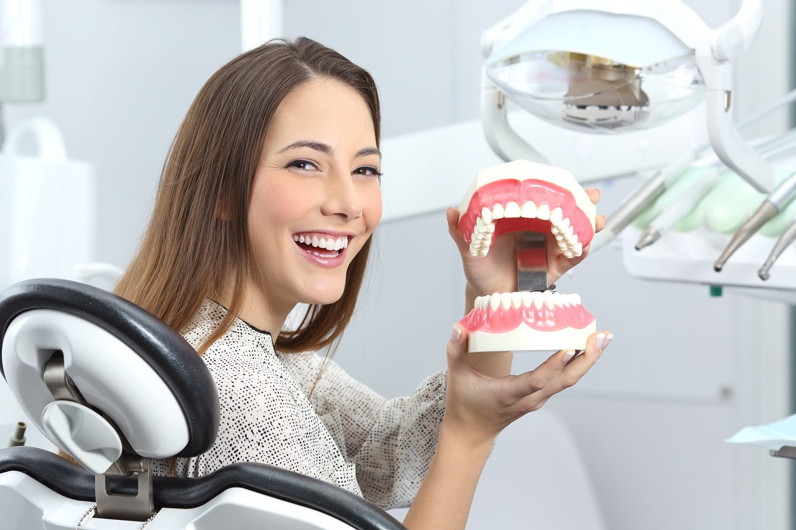 Get Professional Tips For Dental Health fromDental Implants Miami